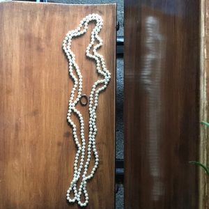 Premier opening night pearl necklace w/clip it